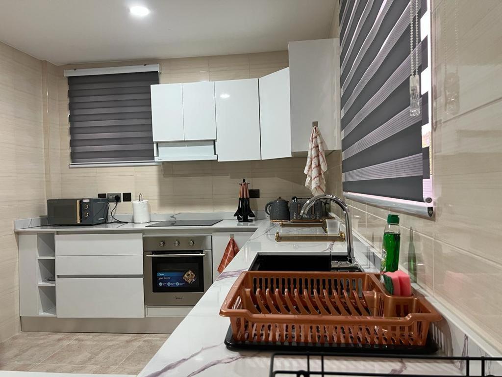 The Fjord At Libi Apartment Accra Ngoại thất bức ảnh
